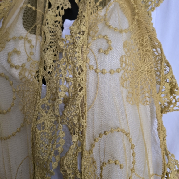 Boho Lace Crocheted Edge Scarf Hippie Chic Whimsical - Picture 2 of 3